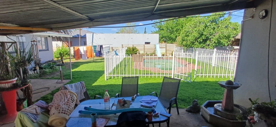 6 Bedroom Property for Sale in Freemanville North West